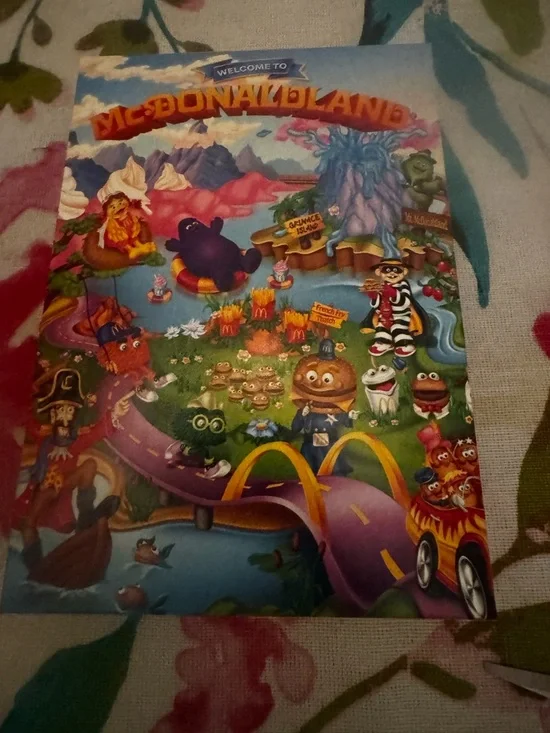 2025 McDonald's The McDonaldLand Adult Happy Meal Tins!  New And Sealed “BIRDIE” - Picture 1 of 15